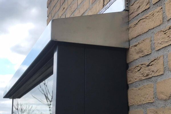 Bloemkozijn bekleden met zink